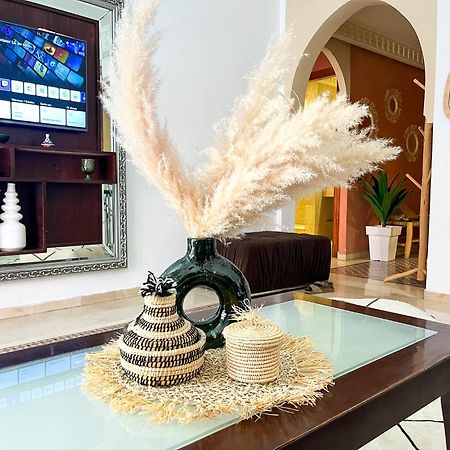 Appartement Chic Gueliz Plaza Avec Vue Marrakesh Exterior foto