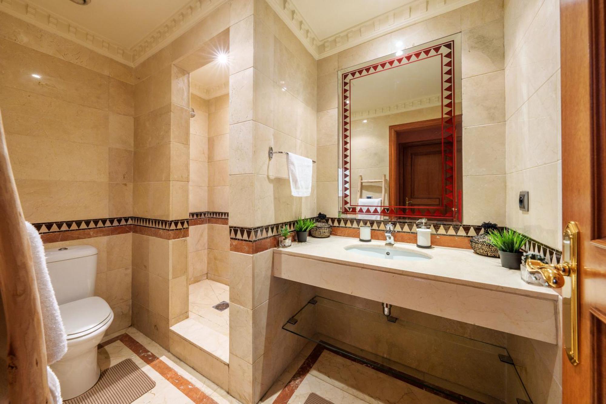 Appartement Chic Gueliz Plaza Avec Vue Marrakesh Exterior foto